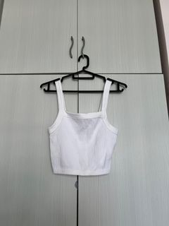 (Category: ) located in . Submitted by beigewears (Listing ID 1234472601, Image 1). Description: .
