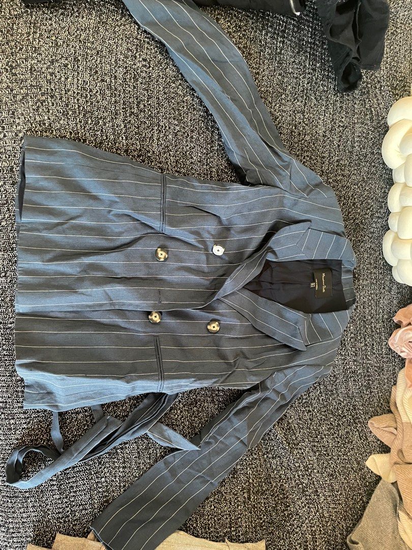 Women blazer suit jacket Women s Fashion Coats Jackets and Outerwear on Carousell
