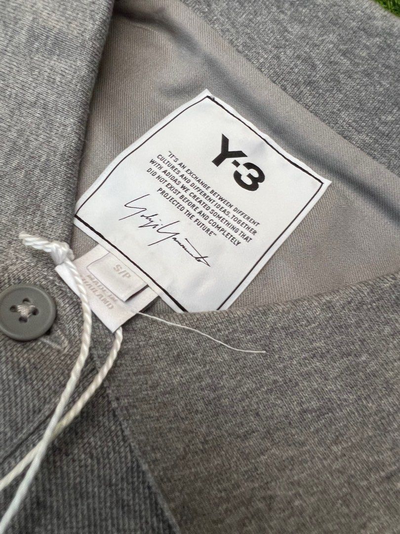 Y3 pique polo (Category: Tshirts & Polo Shirts ) located in Pasig City. Submitted by declutteiring (Listing ID 1234450610, Image 2). Description: Y3 pique polo Brand new with tag Shipping c/o buyer RFS: gifted. need cash. .