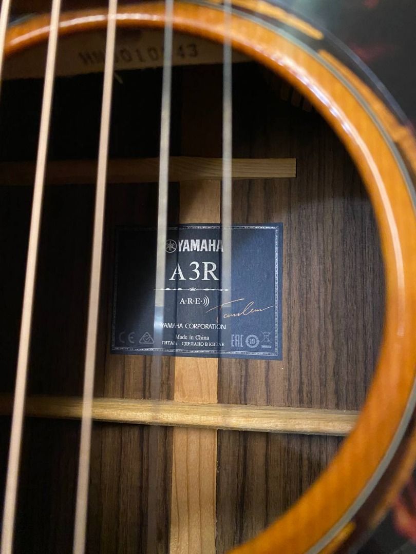 Yamaha A3R Acoustic Electric Guitar, Hobbies & Toys, Music & Media