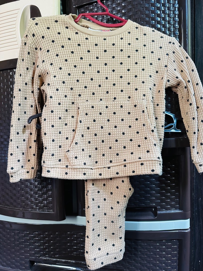 Zara kids top and bottom matching set on Carousell