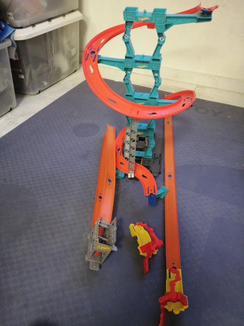 Hot wheels spiral stack up hotsell