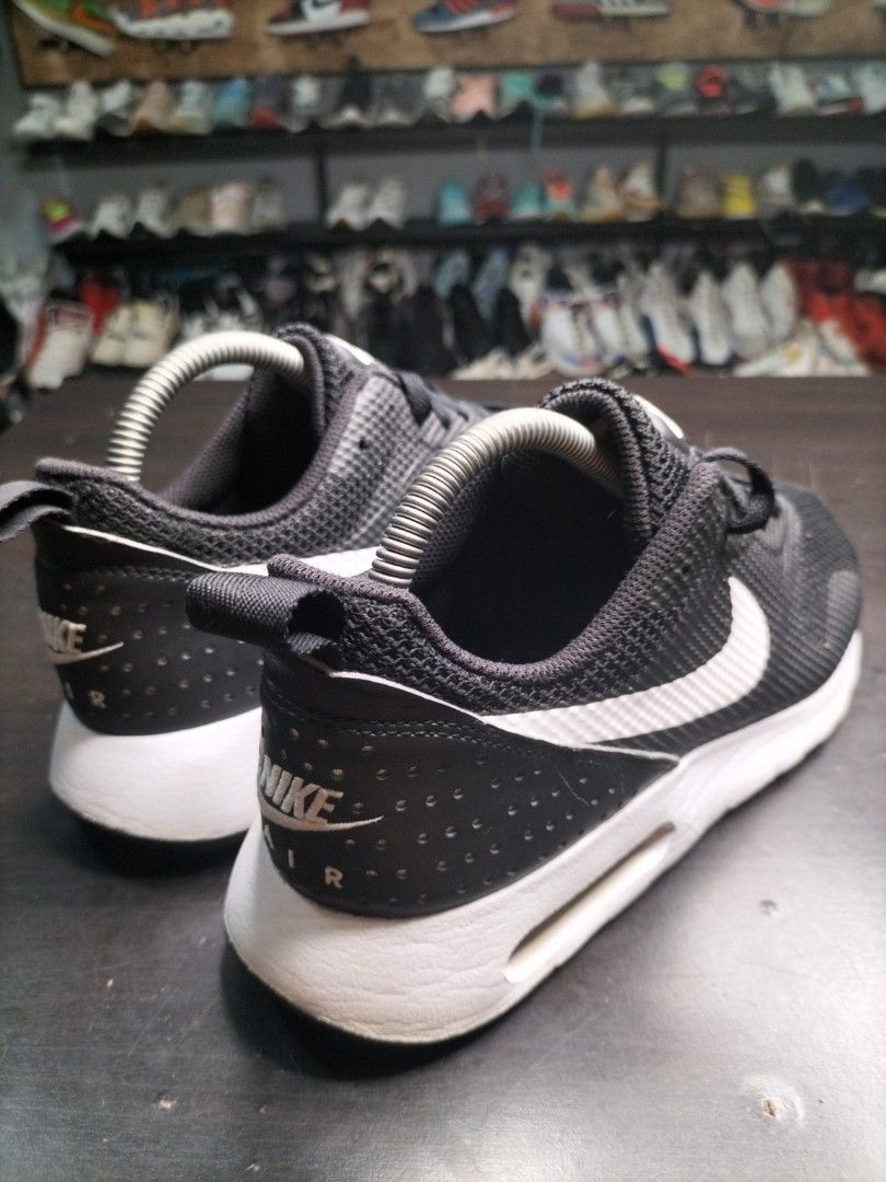 6uk ORIGINAL NIKE AIR MAX TAVAS Men s Fashion Footwear Sneakers