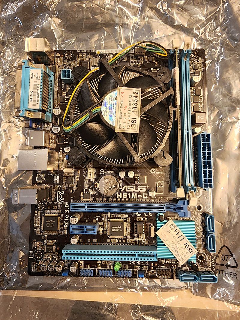 Asus H61M-C + Intel i3 + Kingston 8gb, Computers & Tech, Parts ...