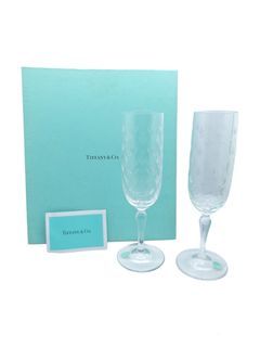 AUTHENTIC TIFFANY AND CO. PAIR OF CRYSTAL GLASS ETCHED TALL CHAMPAGNE FLUTES
