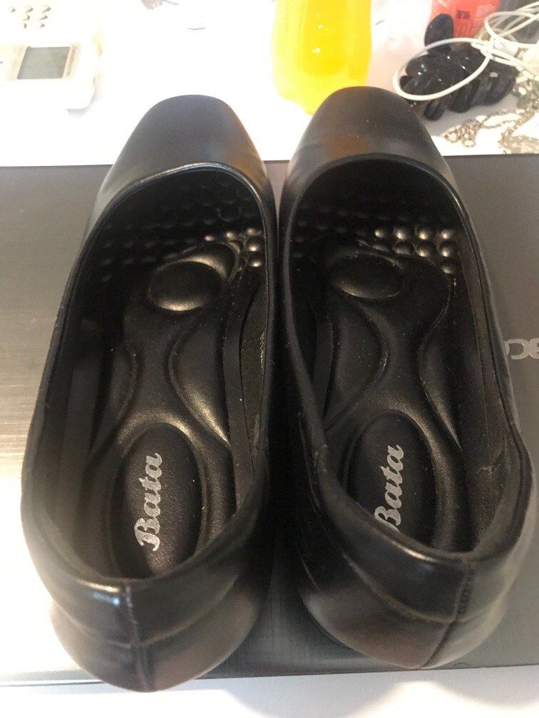 bata black office shoes