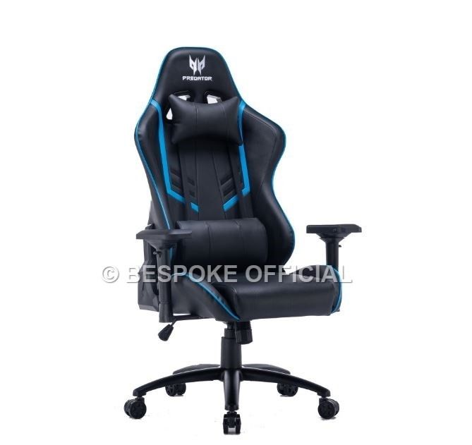 Laptop with deals free gaming chair