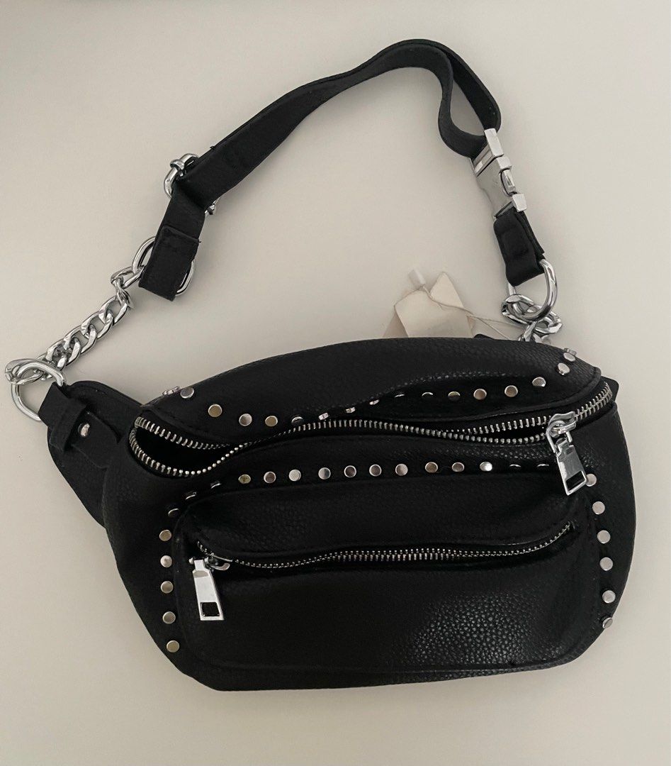 Belt clearance bag parisian