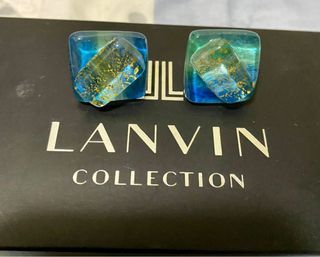 Brand new clip earrings from Japan