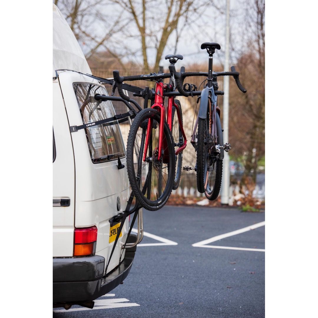 BRAND NEW LifeLine High Mount Rear 3 Cycle Car Rack