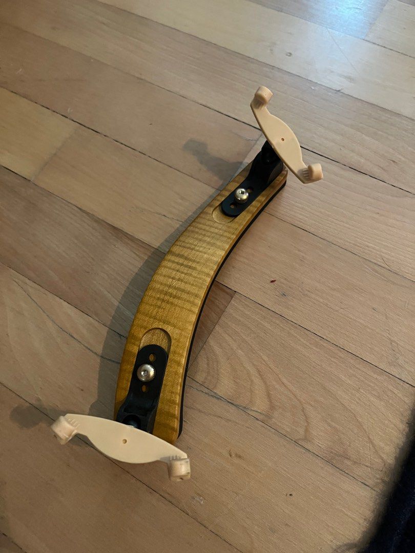 (Sold) Brand new Violin wooden carbon fibre lightweight maple shoulder