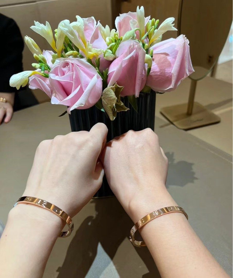 cartier flower bracelet