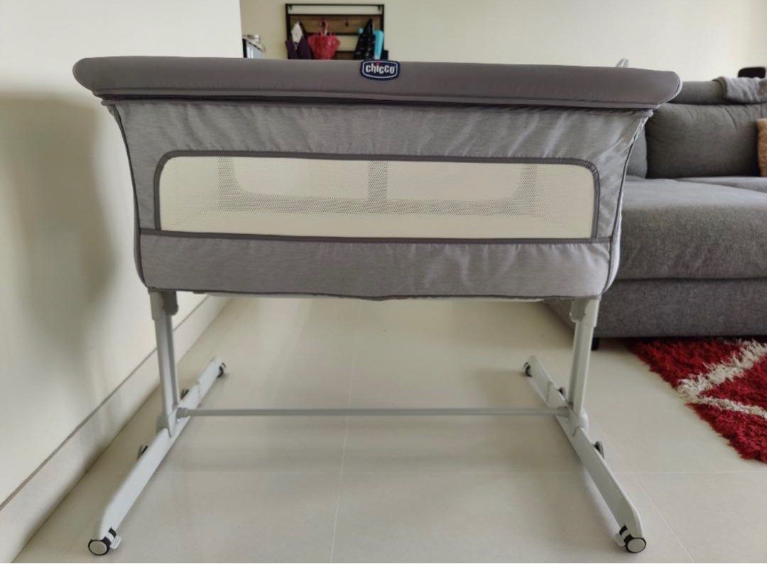 Chicco Next2Me Dream Bedside Cot, Babies & Kids, Baby Nursery & Kids