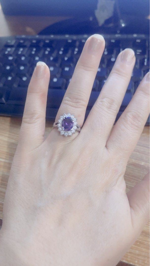 Cincin model lady diana, Barang Mewah, Aksesoris di Carousell