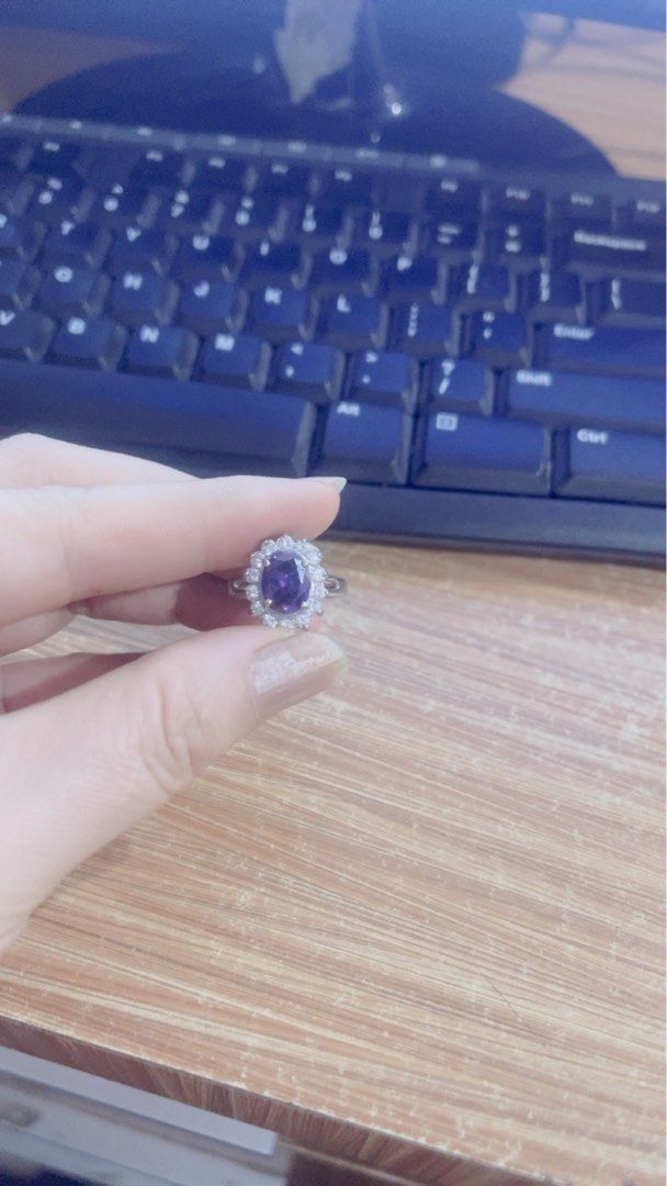 Cincin model lady diana, Barang Mewah, Aksesoris di Carousell