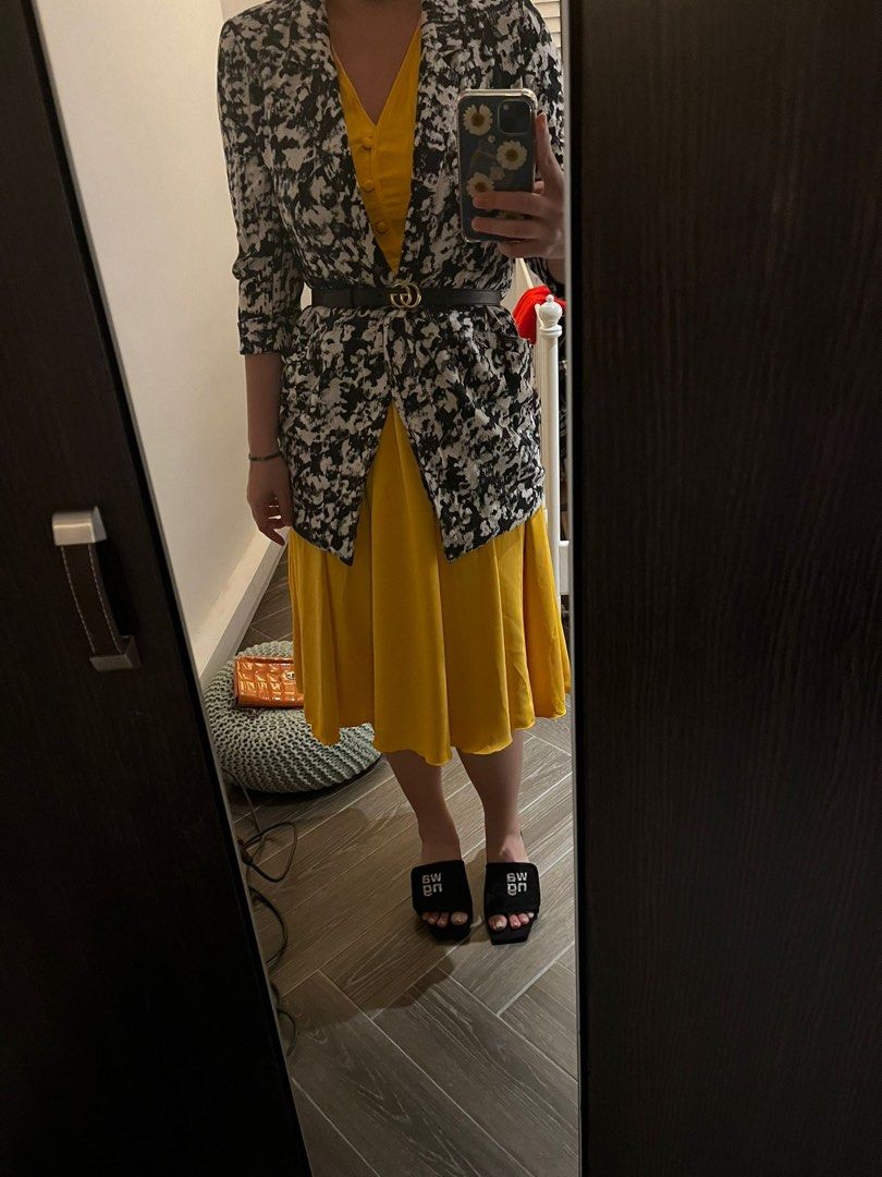 CLOTHES GARAGE SALE (from zara, mango, wilfred, babaton, nike