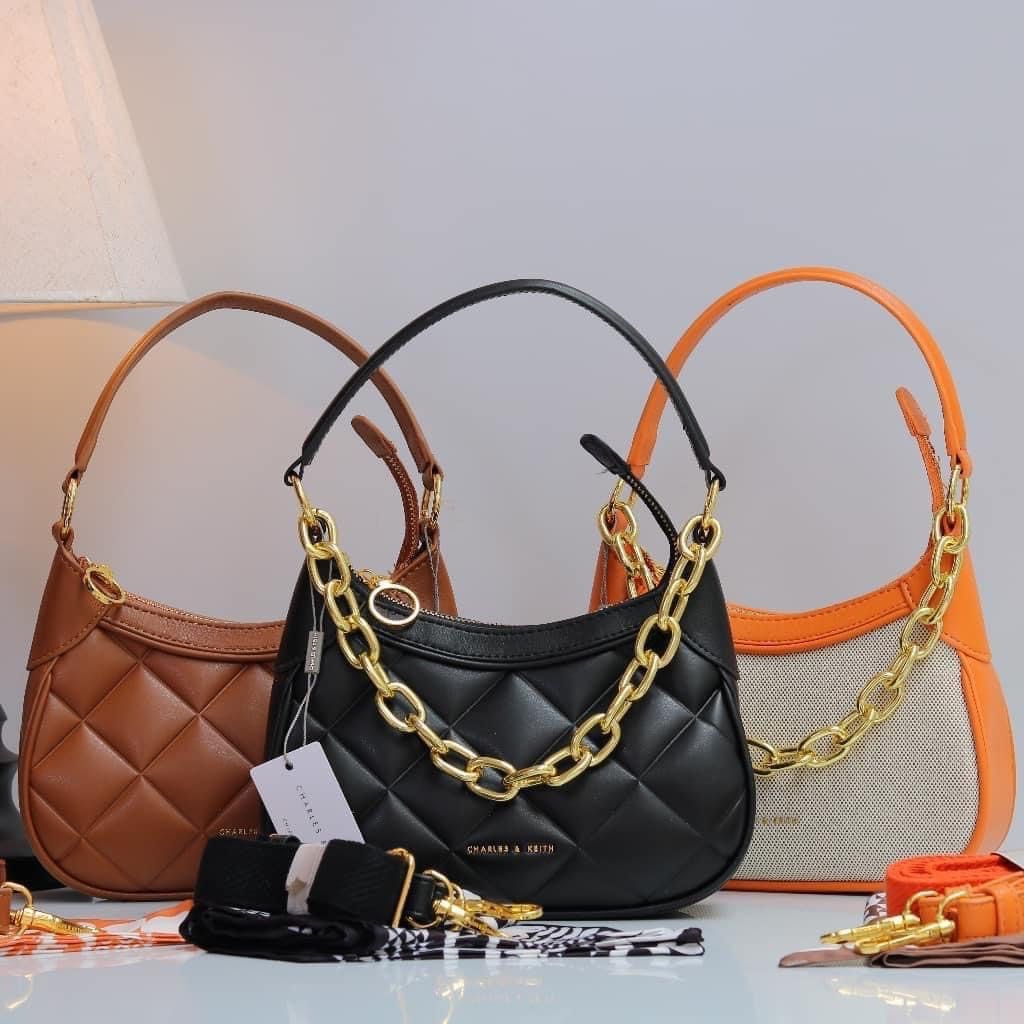CnK Alcott Scarf Quilted Bag