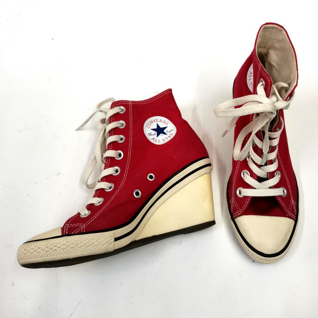Red wedge 2025 converse