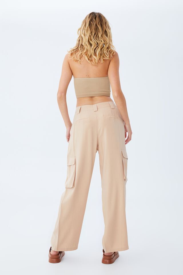 Cotton On Miami Cargo Pants Asia Fit, Women's Fashion, Bottoms, Other