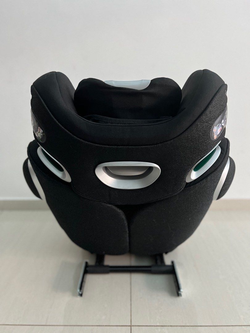 cybex platinum solution Z i-Fix, Babies & Kids, Going Out, Car Seats on ...