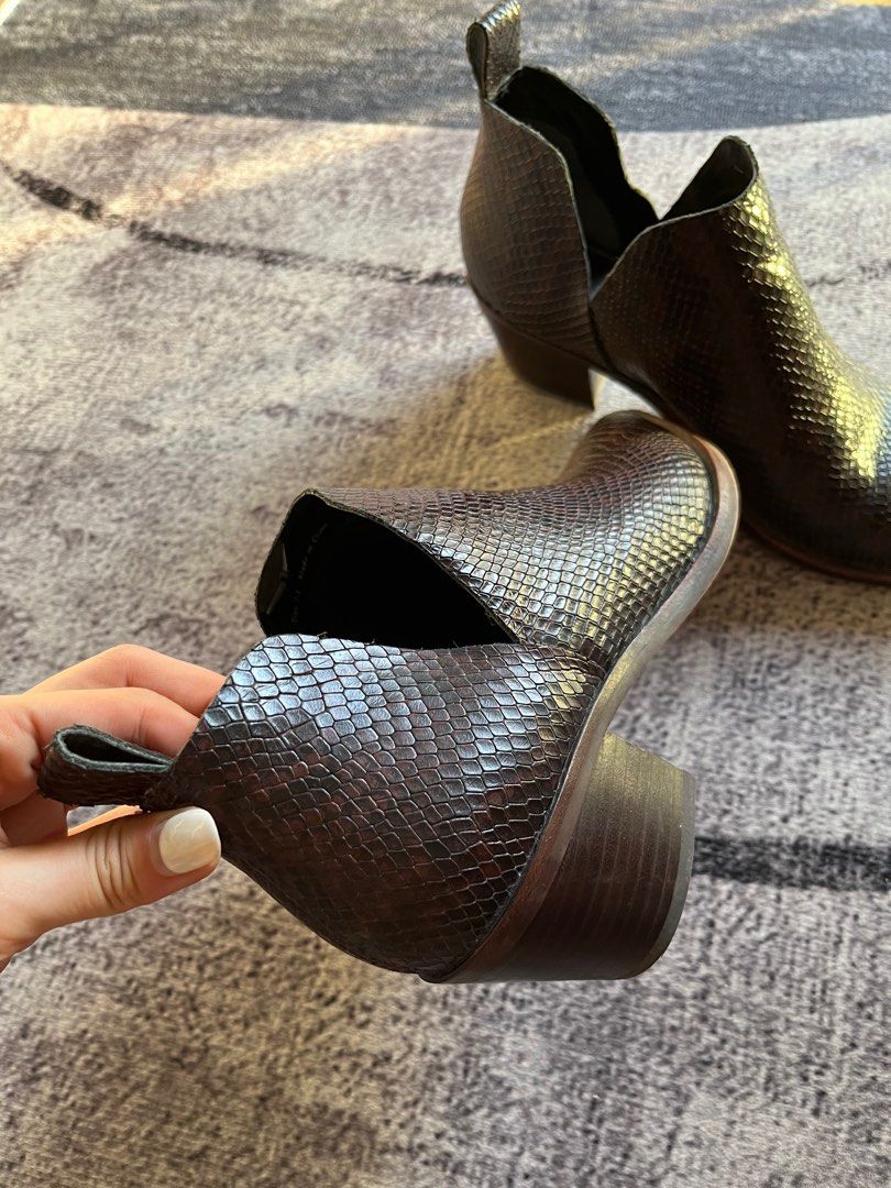 Dolce Vita Sonni Block Heel Booties