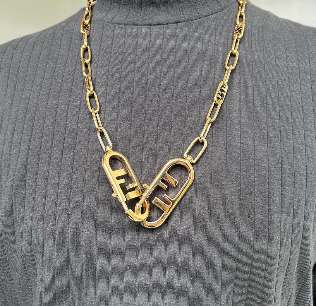 Fendi chain sale strap