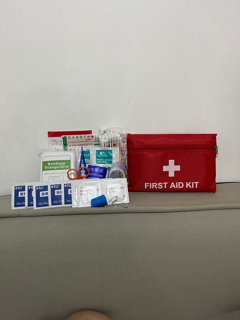 Nutrition Program First Aid Kit First Aid Kit Set Pouch Travel, Health & Nutrition, Medical Supplies ...
