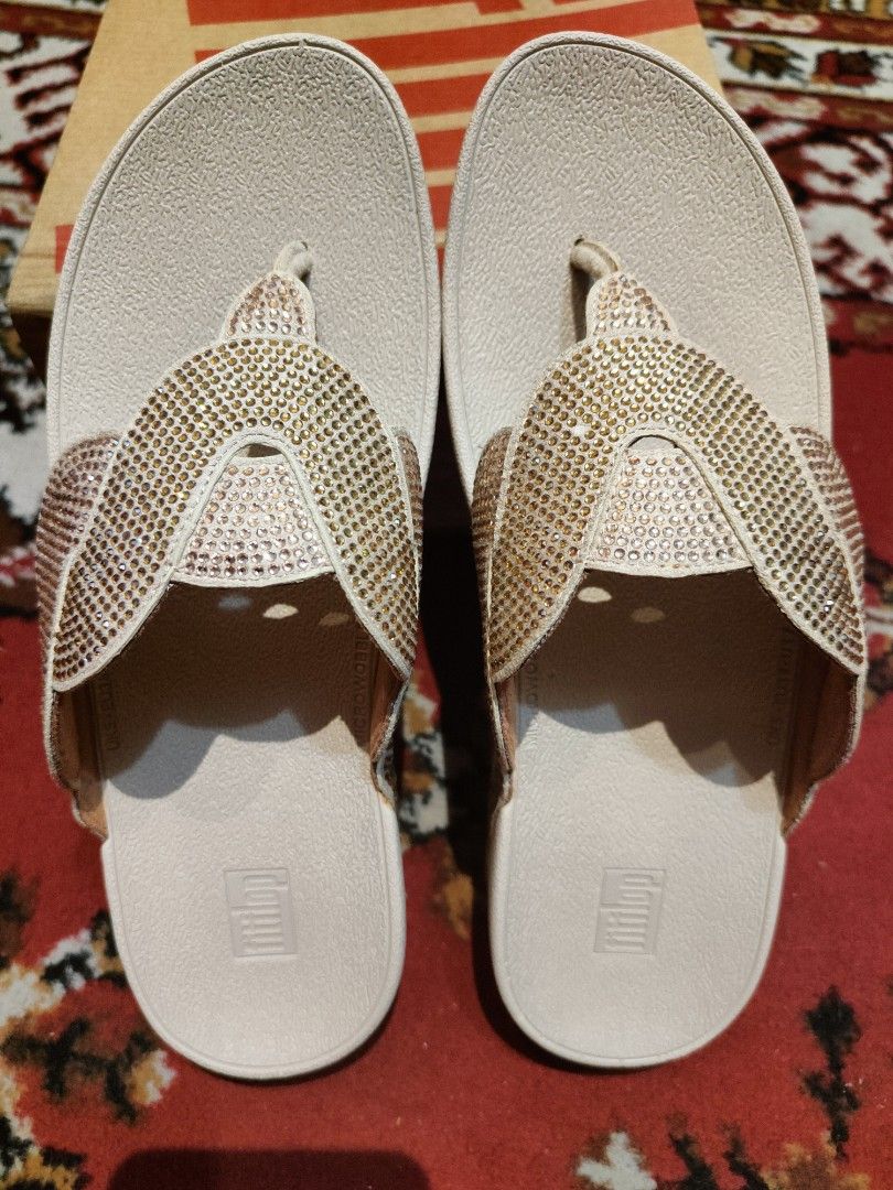 Fitflop for Sale Women s Fashion Footwear Flats Sandals on Carousell