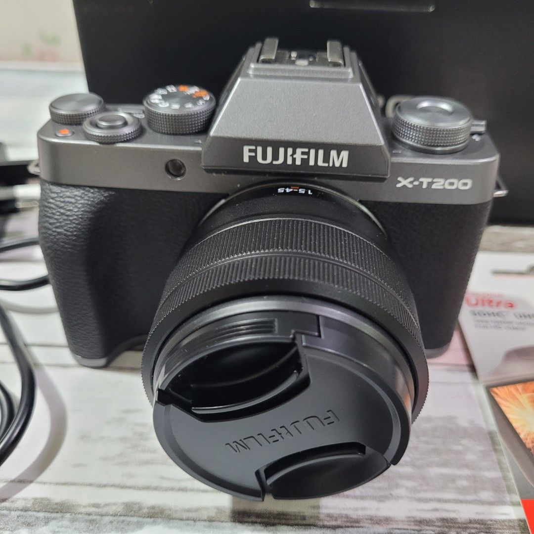 Fujifilm xt200 online