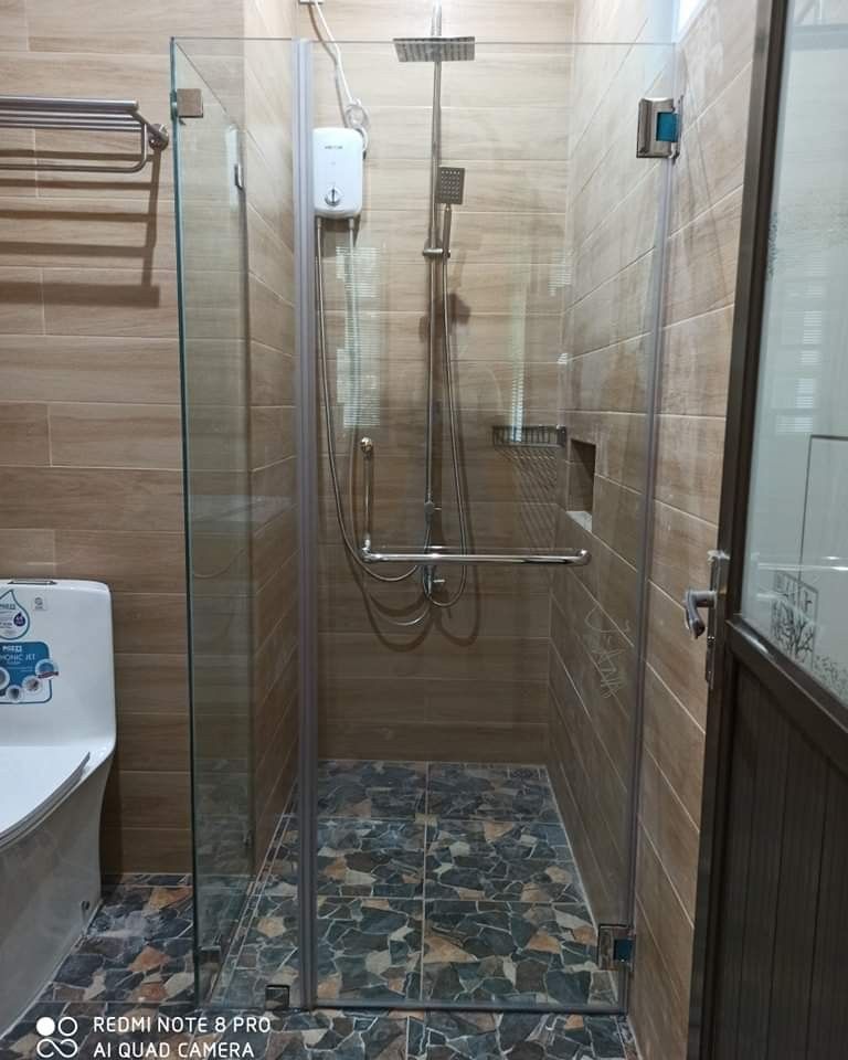 Glass Aluminum Services (Category: Construction & Building Materials) located in Quezon City. Submitted by jhanjhan23 (Listing ID 1229911899, Image 3). Description: Glass Aluminum Services 🔴We offer the Following Glass aluminum Services🔴 🟢Aluminum windows and Door 🟢Curtain Wall 🟢Shower Enclusure 🟢Glass Railings 🟢Glass Store Front 🟢Glass Doors 🟢Glass Canopy/ Skylight 🟢Mirror 🟢Seamless Glass System 🟢Sliding Stacking Glass System 🟢Autom