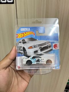 (Category: ) located in . Submitted by prelovedfiq (Listing ID 1229855987, Image 1). Description: .