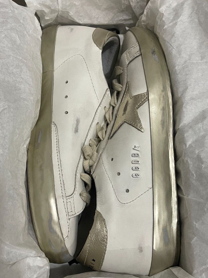Golden Goose Women's Super-Star sneakers with gold sparkle foxing and metal  stud lettering, Women's Fashion, Footwear, Sneakers on Carousell