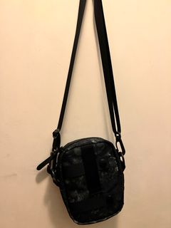 （分類：）位於 。 由 boramzzang 提交（商品編號 1229842628，圖片 1）。簡介： 。