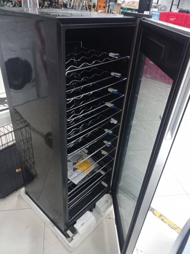 Haier JC167 Wine Cooler, TV & Home Appliances, Kitchen Appliances, Wine Cellar & Storage on