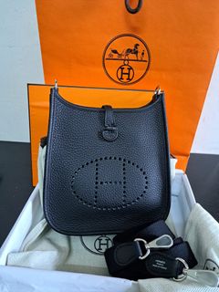 （分類：）位於 。 由 jusauction 提交（商品編號 1229950673，圖片 1）。簡介： 。