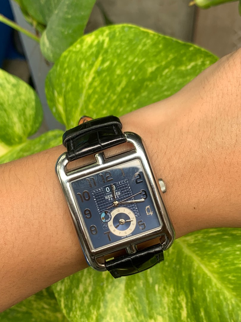 Hermes cape sales cod gmt