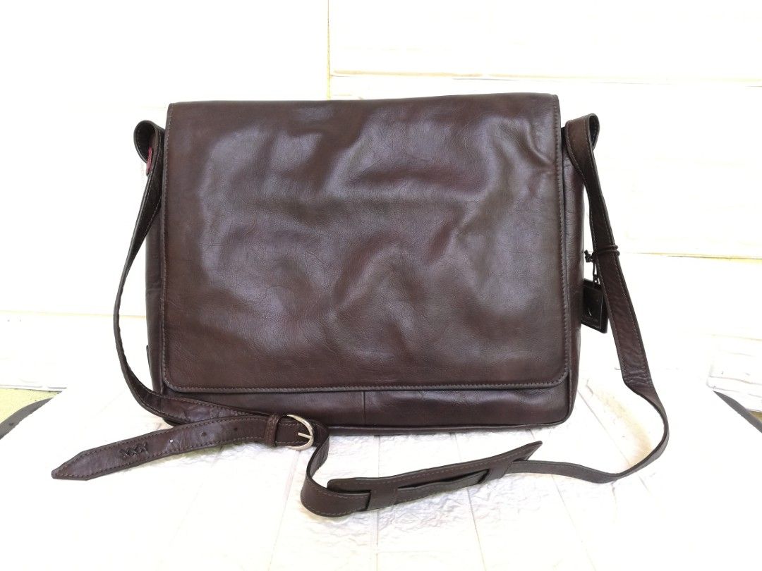 HIDESIGN Fully Leather Messenger Sling Bag Men s Fashion Bags