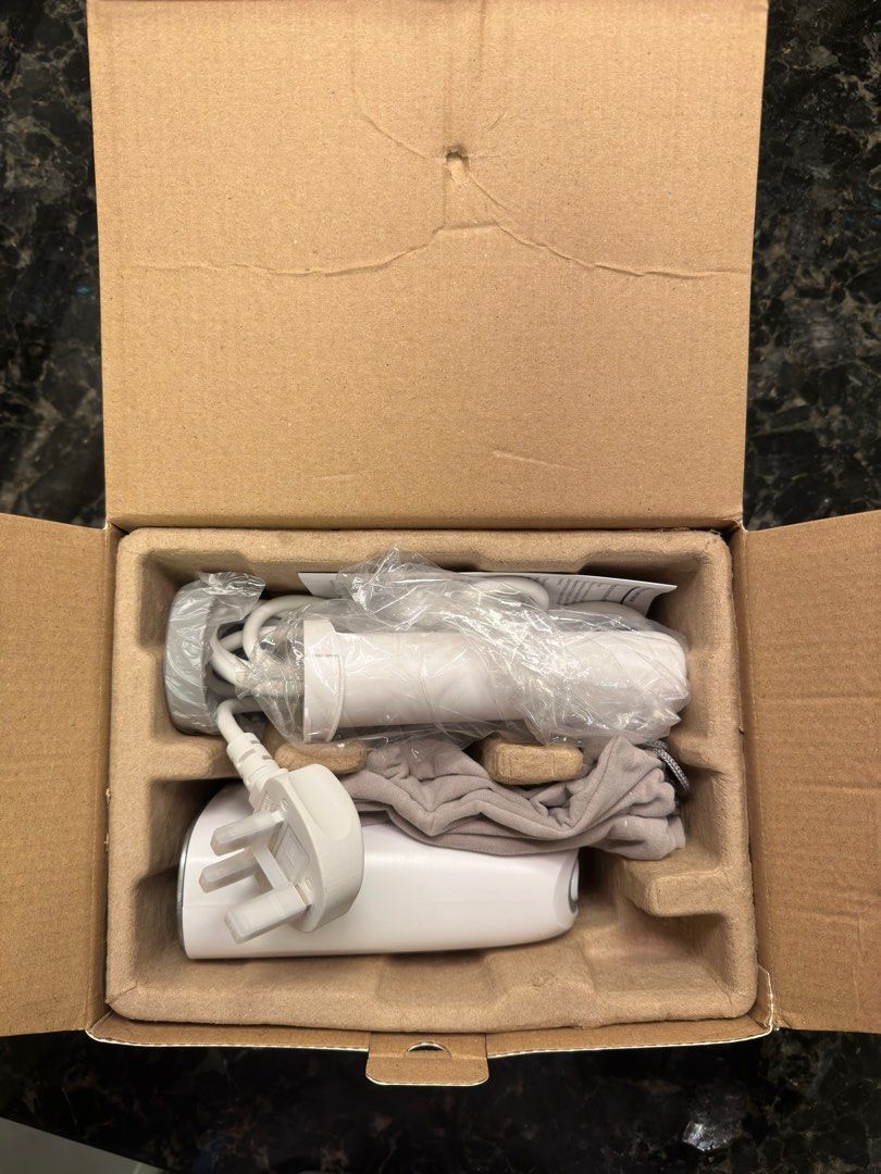 IUIGA Handheld Garment Steamer, TV & Home Appliances, Irons & Steamers