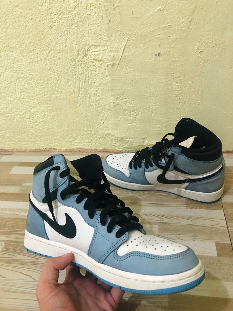 all black nike suede