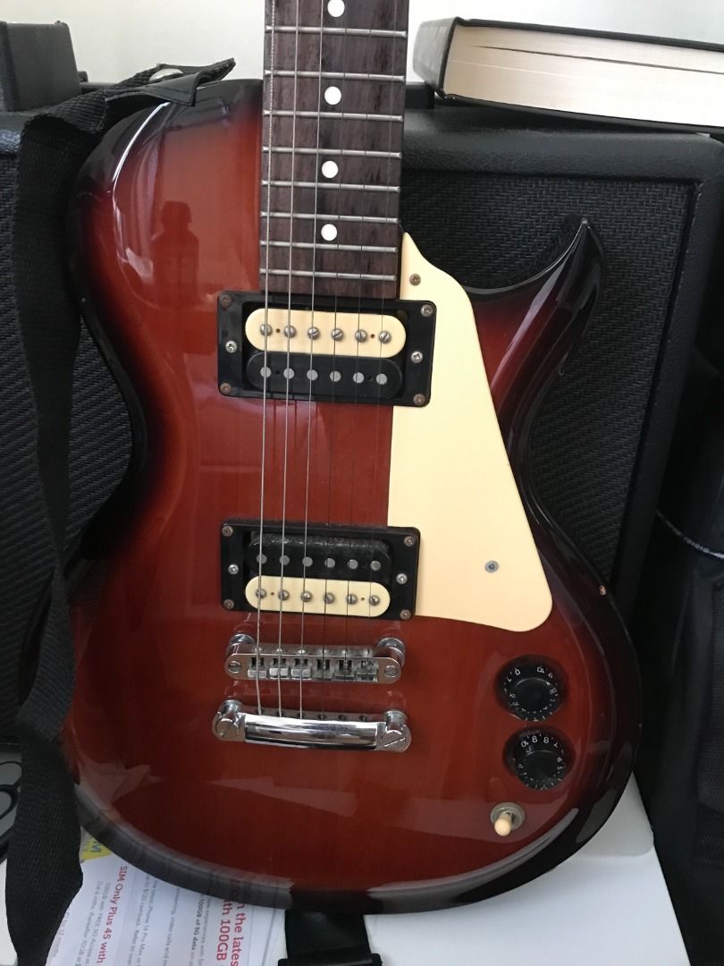 J&D LUTHIERS GUITARS Les Paul Junior, Hobbies & Toys, Music & Media