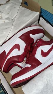 Jordan 1 low “cardinal red”