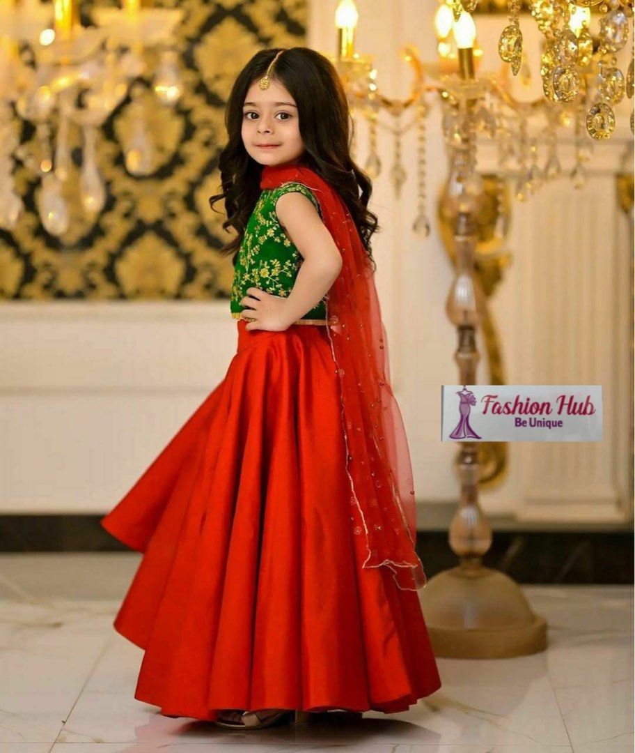 Red ethnic wear online