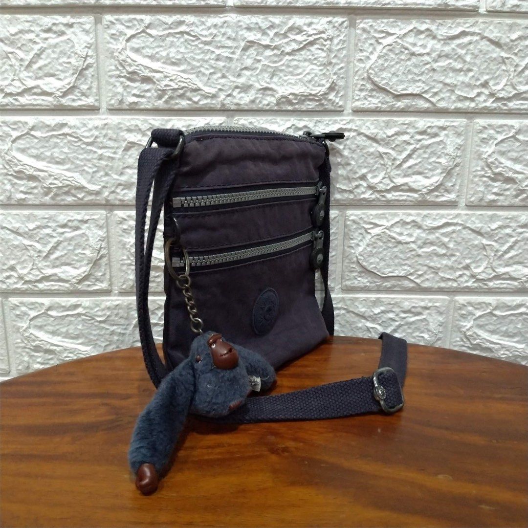 Kipling Cross-body Bag (Authentic Branded Bag) (Category: Cross-body Bags) located in Taguig. Submitted by prelovey_dovey_725 (Listing ID 1229866762, Image 2). Description: ~ Kipling Cross-body Bag ~ Preloved ~ Php650 Shipping Method Grab, Lalamove, LBC Express Payment Method GCash.