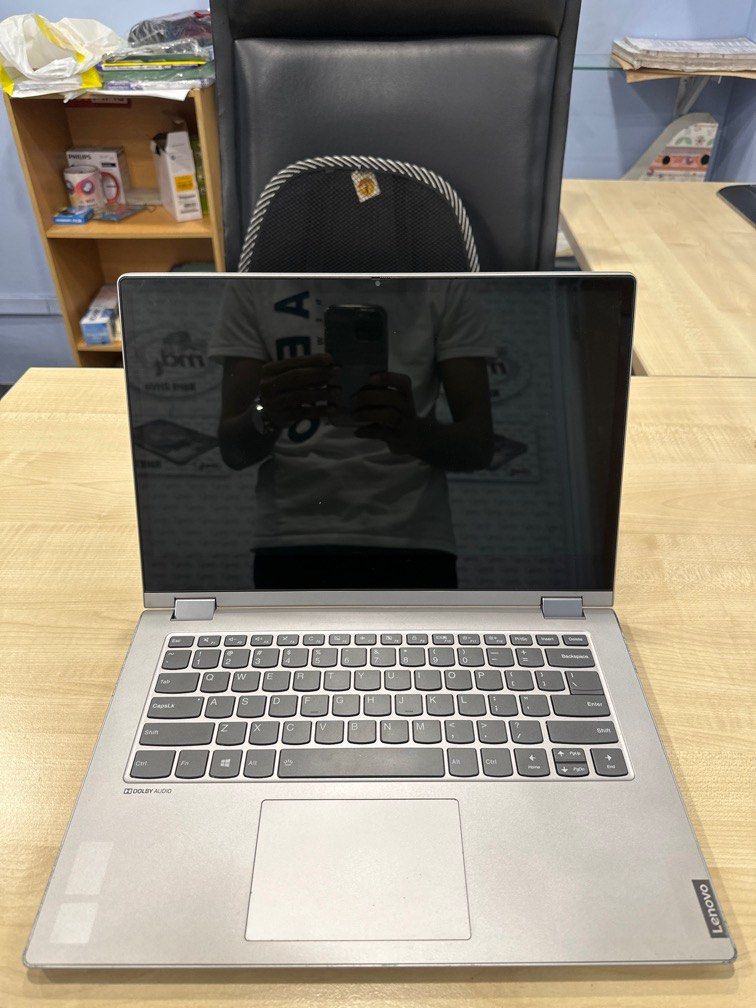 Lenovo IdeaPad C340 Ci5 8TH Gen 1.6GHz 8GB 256SSD cam Touch