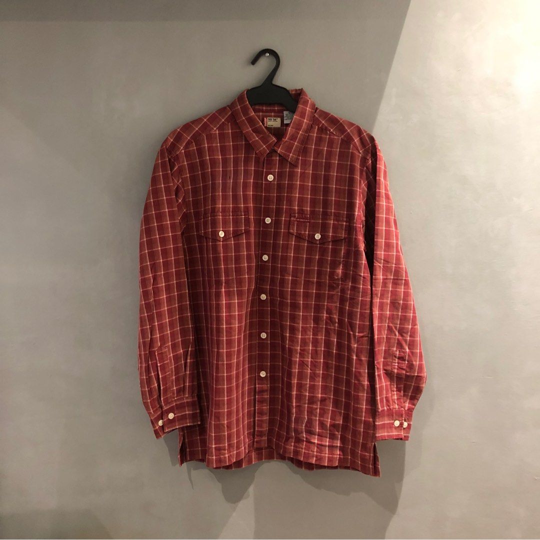 Levis Red Tab Long Sleeve Polo Shirt (Category: Tshirts & Polo Shirts ) located in Cainta. Submitted by stuffbyjp (Listing ID 1229986123, Image 1). Description: Levis Red Tab Long Sleeve Polo Shirt Condition: 9.5/10. Crisp excellent condition. Issues: Pinhole on upper right chest and bottom hem (see photos), small dot stain (unnoticeable) Size: L Chest: 21.5” Length: 31” Mobile: 09772418650 Payment: BDO Deposit or Gcash Kindly fill the order form