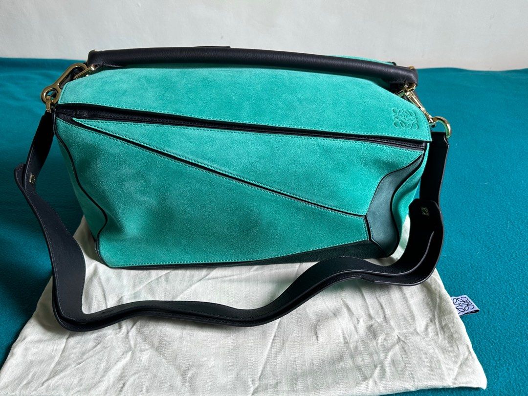Loewe Puzzle bag large on Carousell