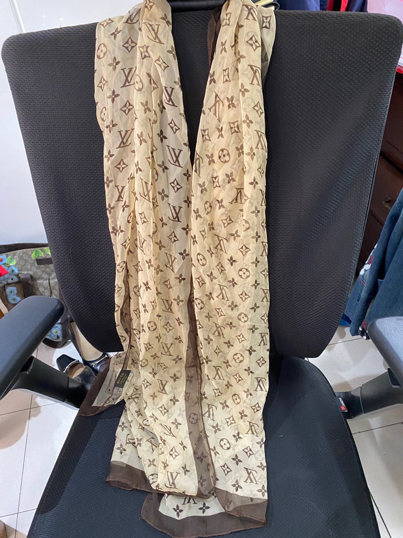 Louis Vuitton brown silk scarf, Women's Fashion, Watches & Accessories,  Scarves on Carousell