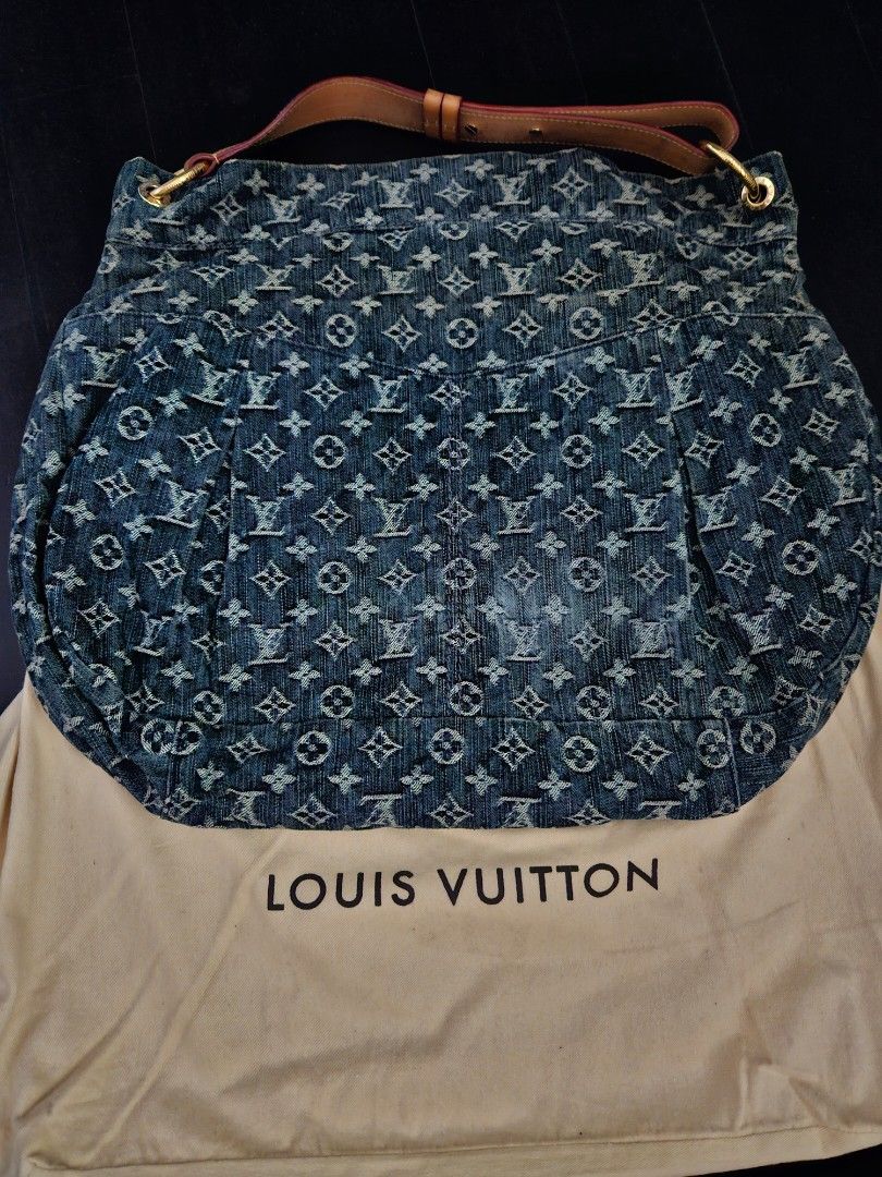 LOUIS VUITTON Daily GM Shoulder Bag M40492 Monogram Denim Made in Italy  2011 Light Blue FO2111 Open Women's