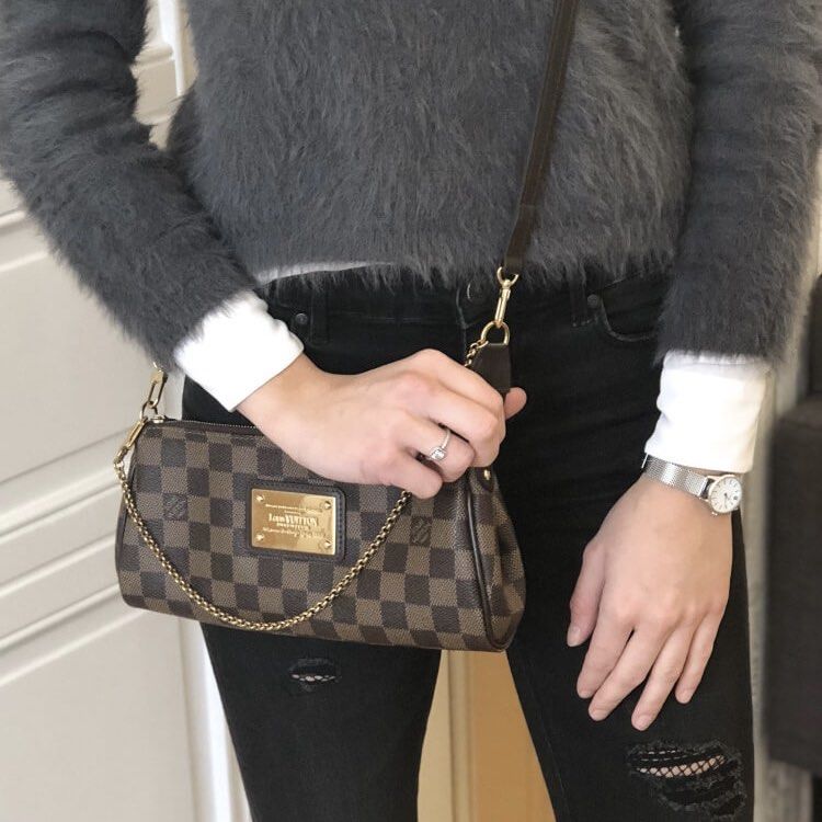 Bag LV wanita, Luxury, Bags & Wallets on Carousell