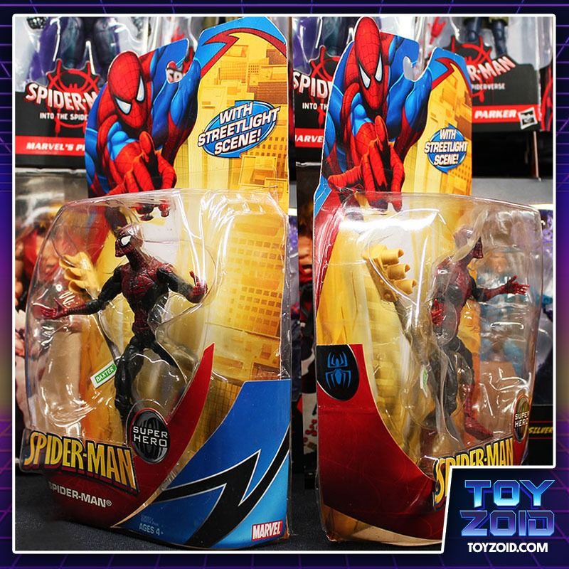 Marvel Legends Classics Mcfarlane Spider-Man Super Poseable Dark Suit Streetlight Scene (Category: Figurines & Statues) located in Manila. Submitted by toyzoid (Listing ID 1037718154, Image 3). Description: On hand. Genuine Hasbro. Hard to find. Package has normal shelf wear due to age but in good condition. Actual item in photos. Sold as is. TERMS & CONDITIONS 1. READ item description first before buying/ordering anything. Please don’t hesitate 
